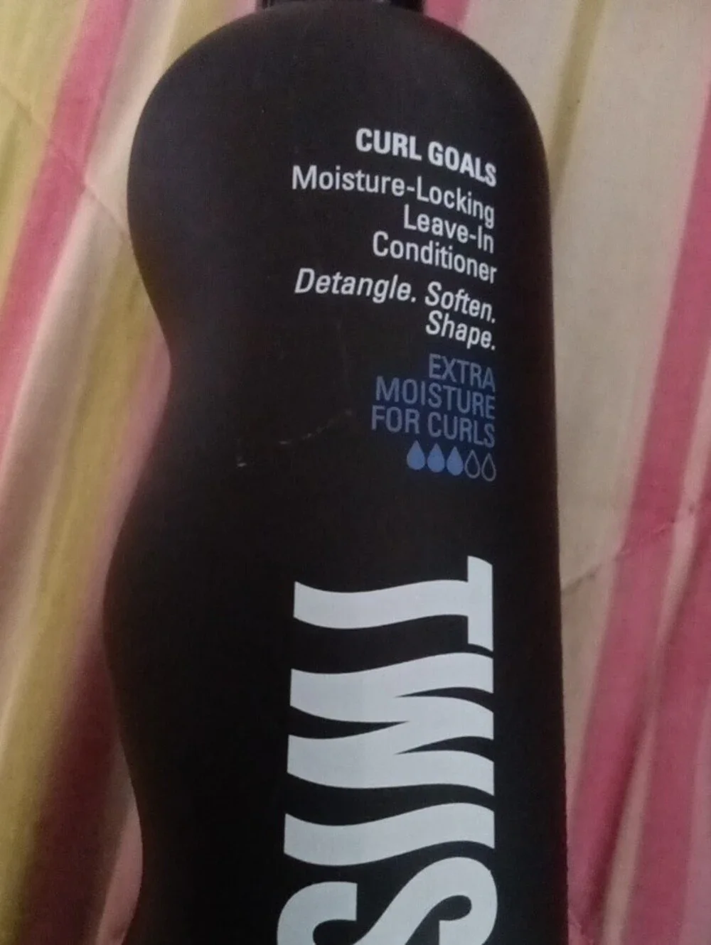 Twist by Curl Goals Moisture-Locking Leave-In Conditioner - Black